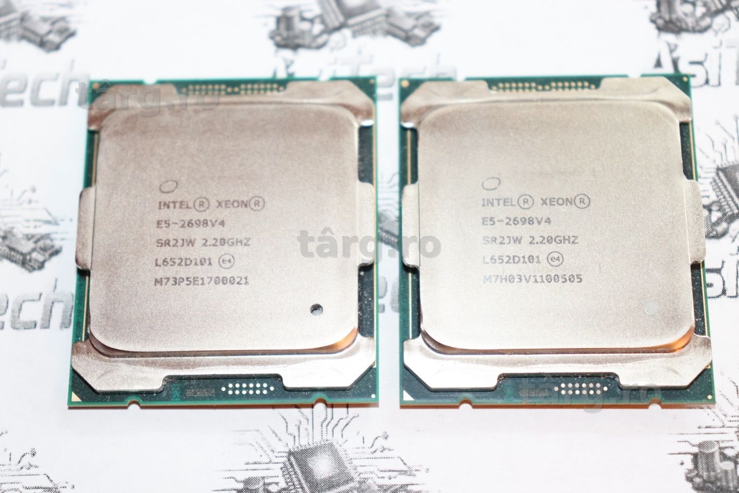 2 x Procesor Intel Xeon E5-2698 V4 20 Cores / 40 Th 2.2-3.6GHz 135W Cache 50mb Socket 2011-3