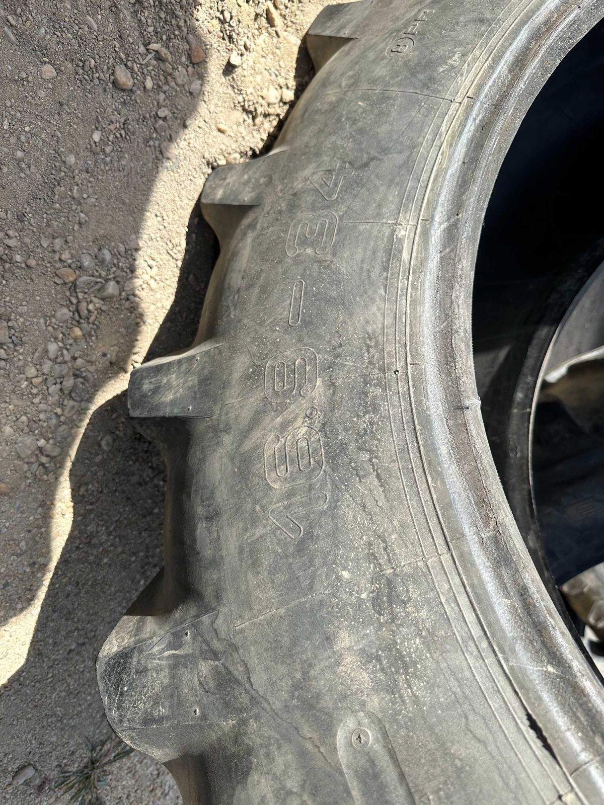 Cauciuc 16.9 R34 Semperit 2