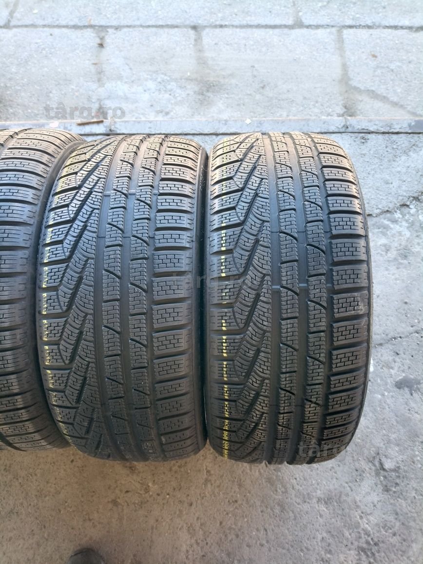 4 anvelope de iarna Pirelli 2x295/30 R20 dot3519 2x245/35 R20 dot 3619 3