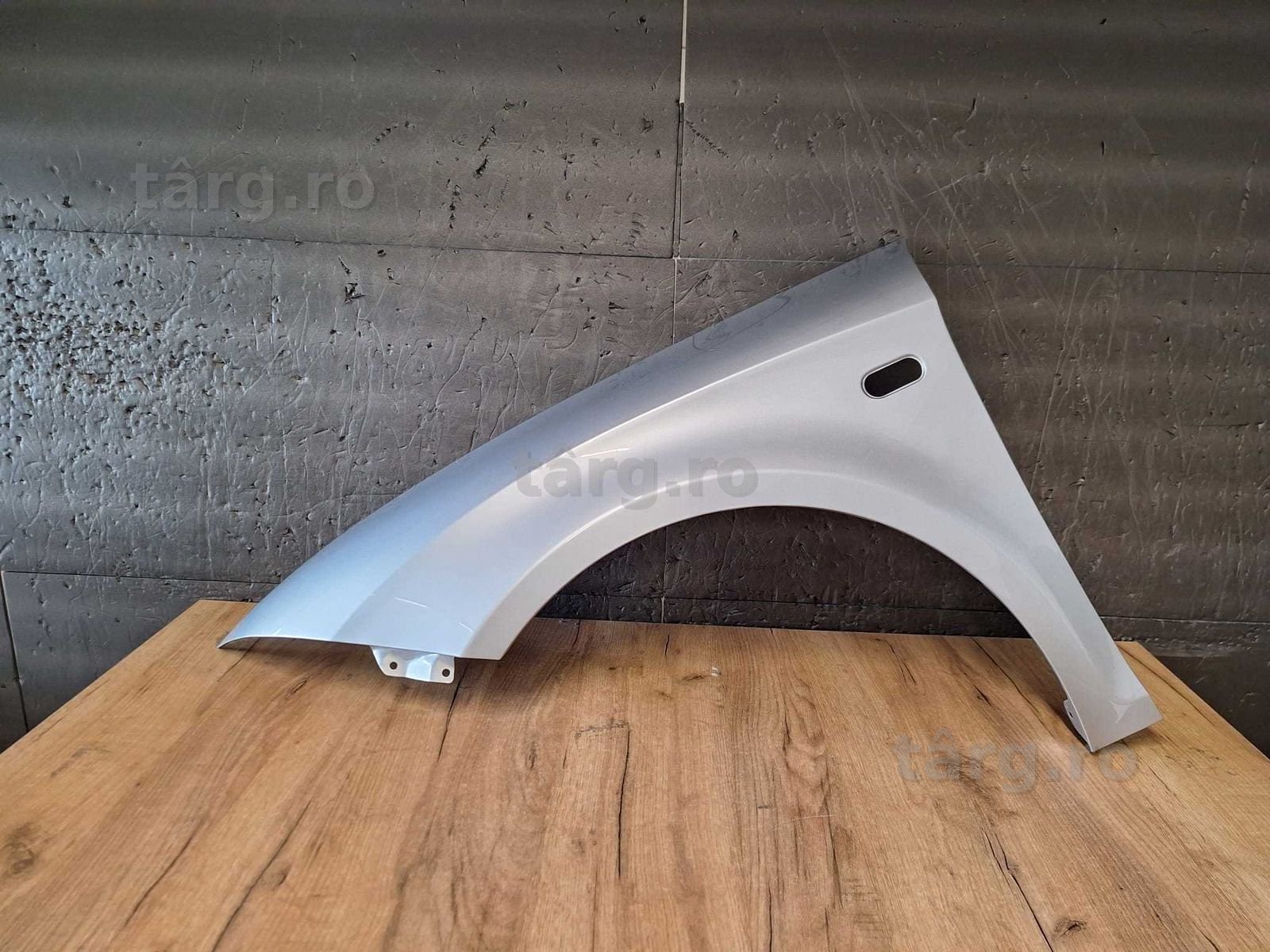 Aripa Fata Stanga Seat Leon An 2005-2012 (LS7Y (Gri))