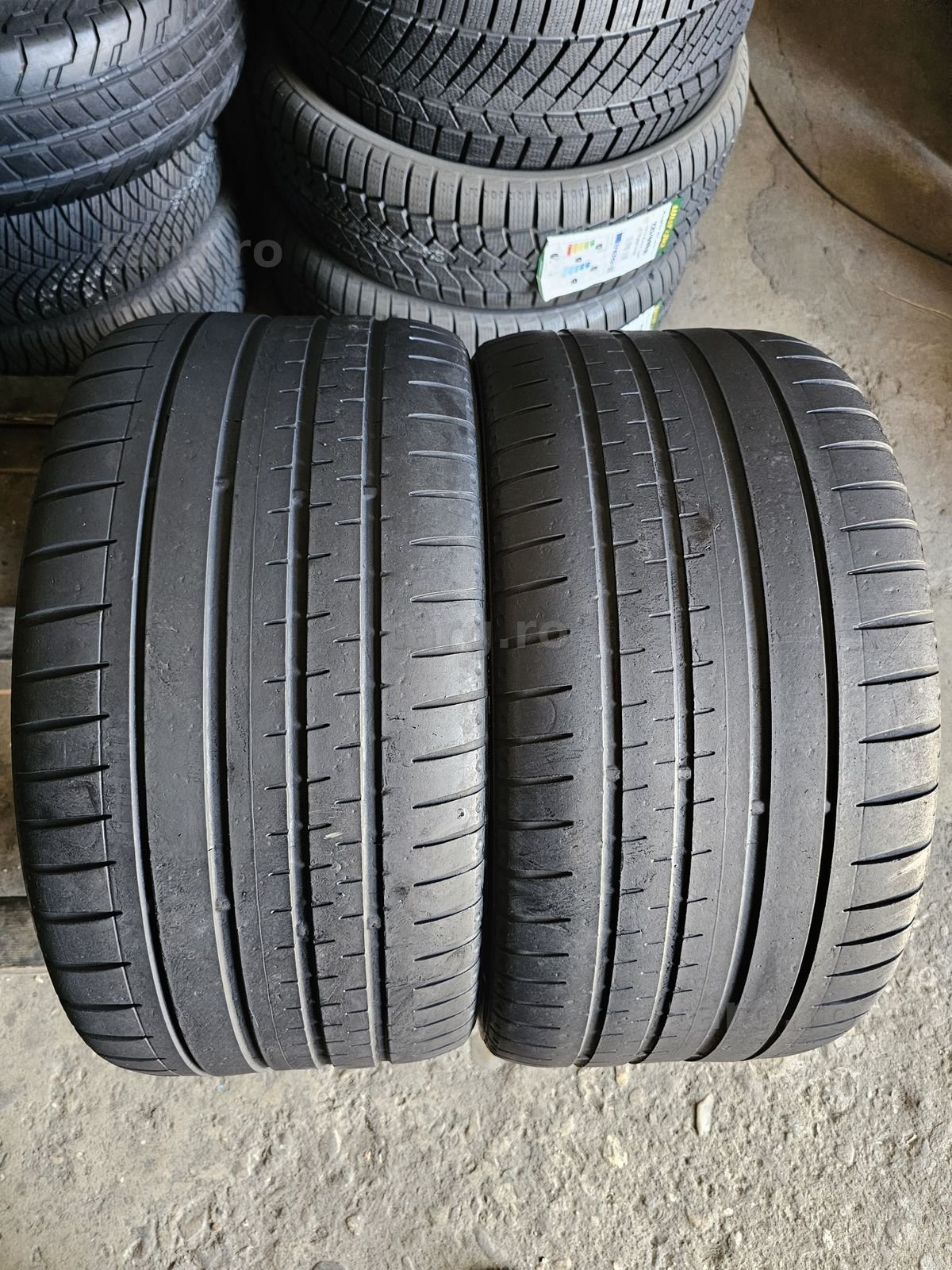 2 anvelope vara 265 35 18 Continental