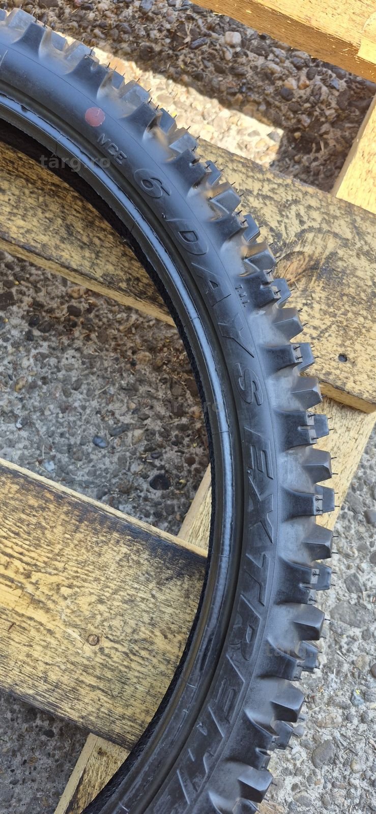 O anvelopa moto noua Metzeler 80/90-21M/C. 4