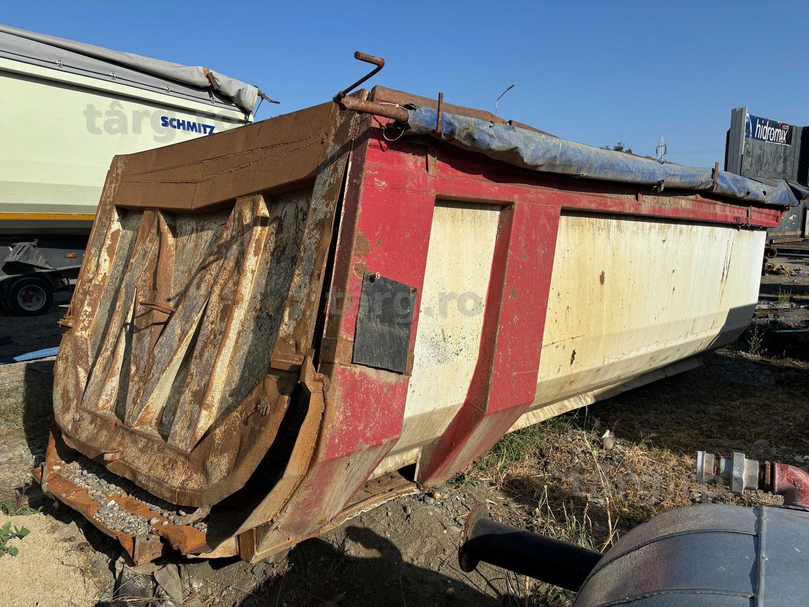 Bena pentru bascula 8x4 Capacitate 20 m3