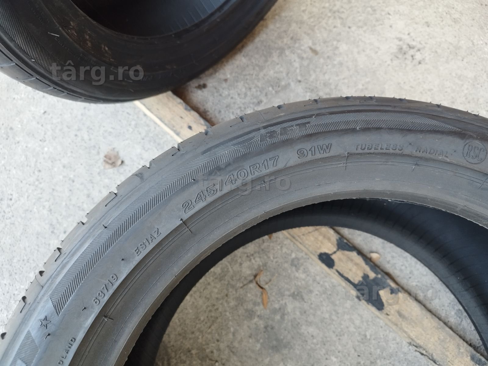 2 anvelope de vară  Noi RFT Bridgestone 245/40/17