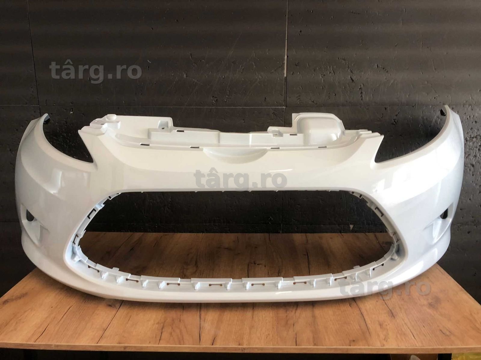Bara Fata Fara Proiectoare Ford Fiesta 2008-2012 (Frozen White (Alb))