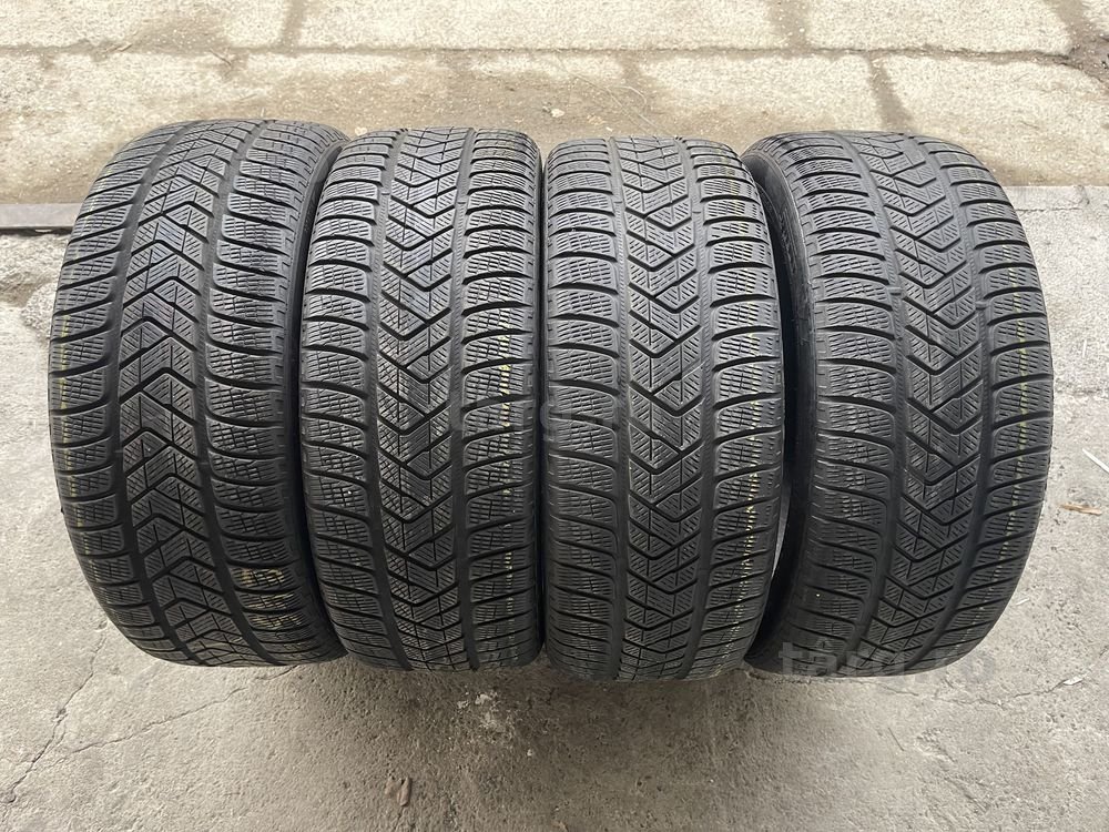 4 anvelope de iarna 245/45/20 pirelli