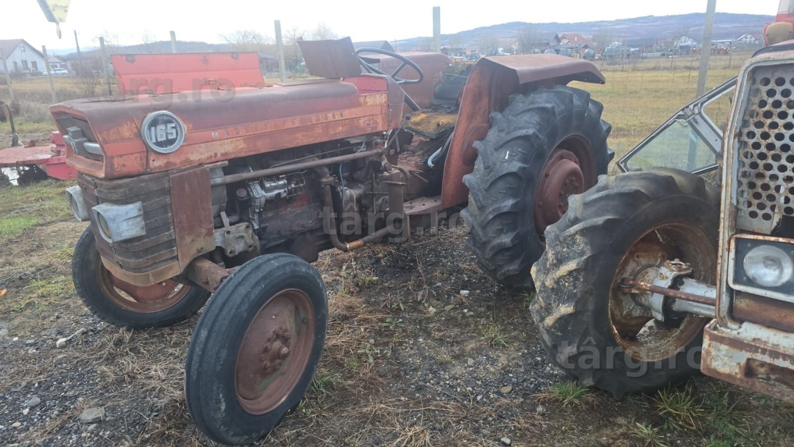 Piese tractor Massey Ferguson 165