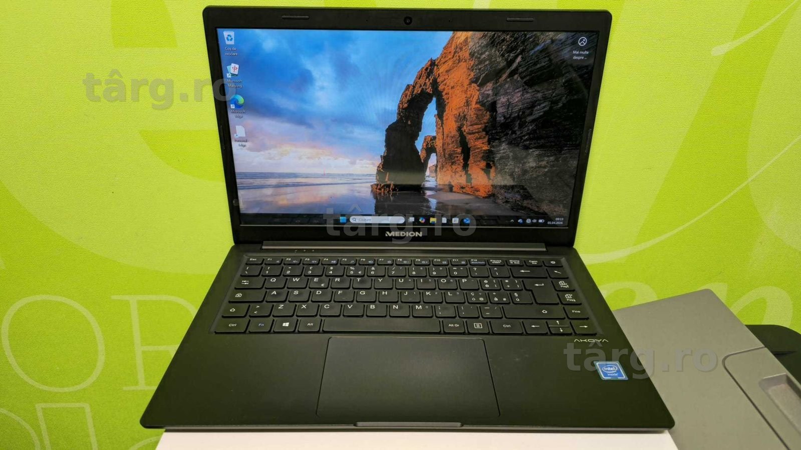Laptop MEDION AKOYA E4251 (AG.7) Garantie 24 luni 2