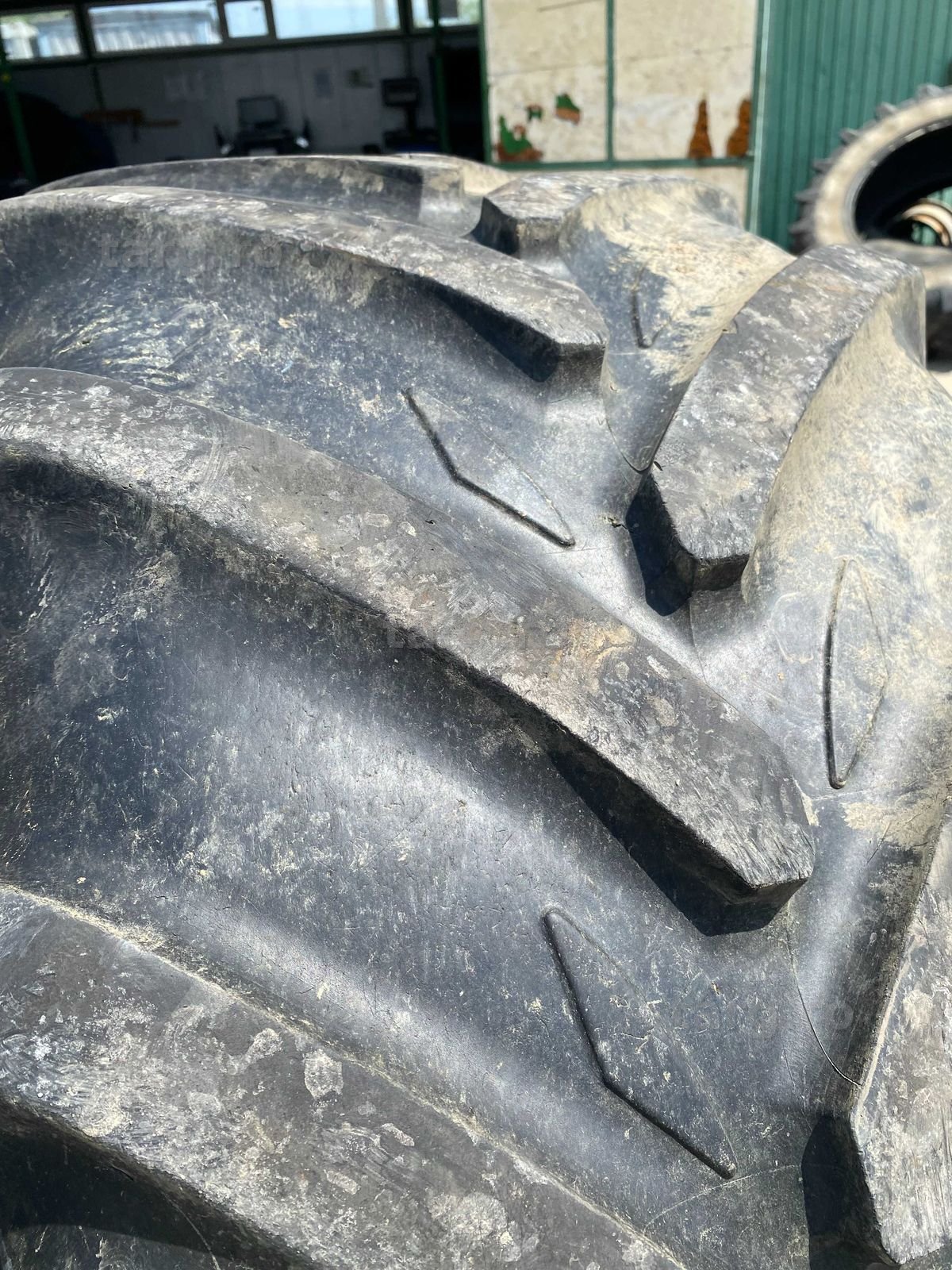 Anvelope 480.60 R28 Michelin 4