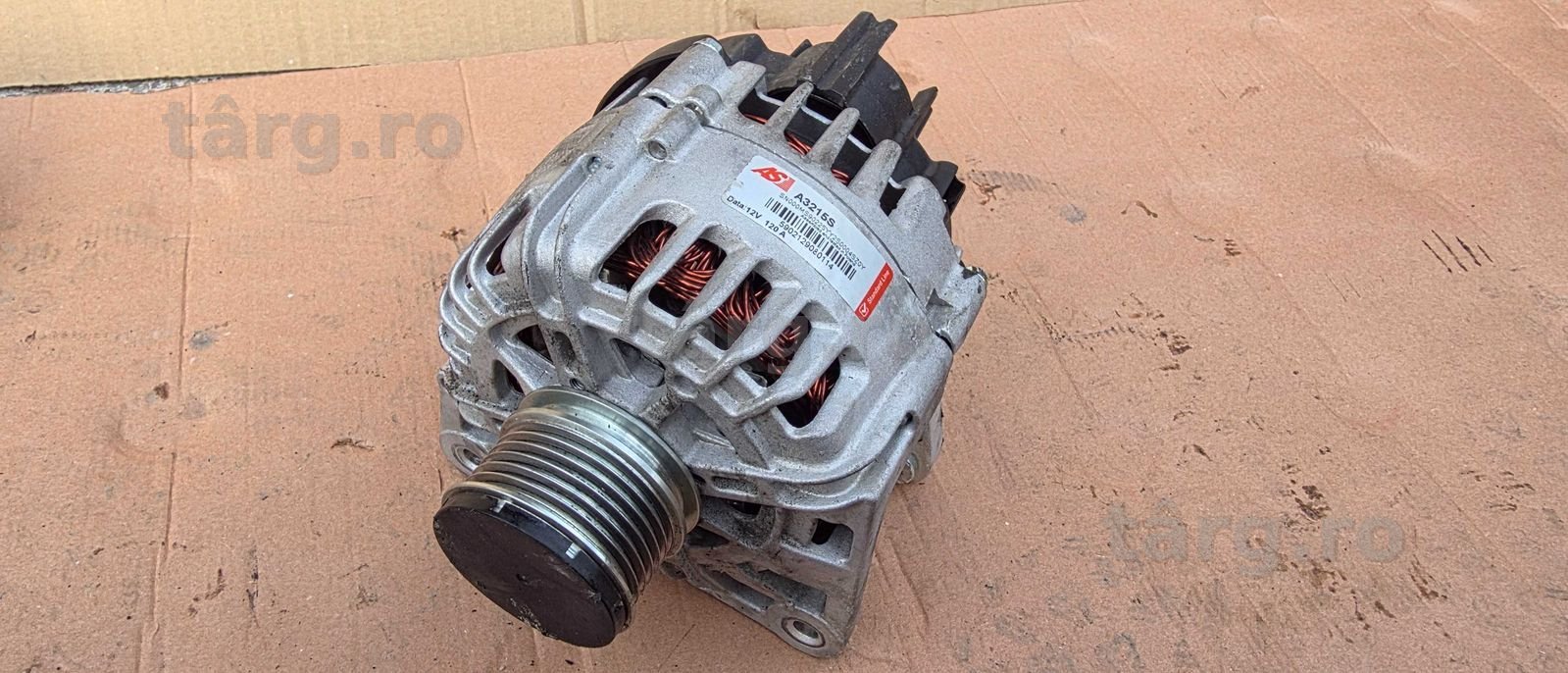 Alternator Renault Clio 4 / Captur 1.5 DCI 2015 2016 / 2017 2018