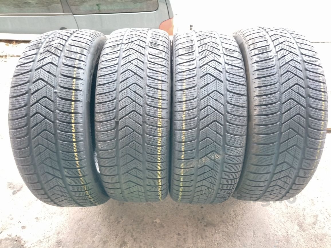 4 anvelope de iarna Pirelli 235/55 R19 dot 0921