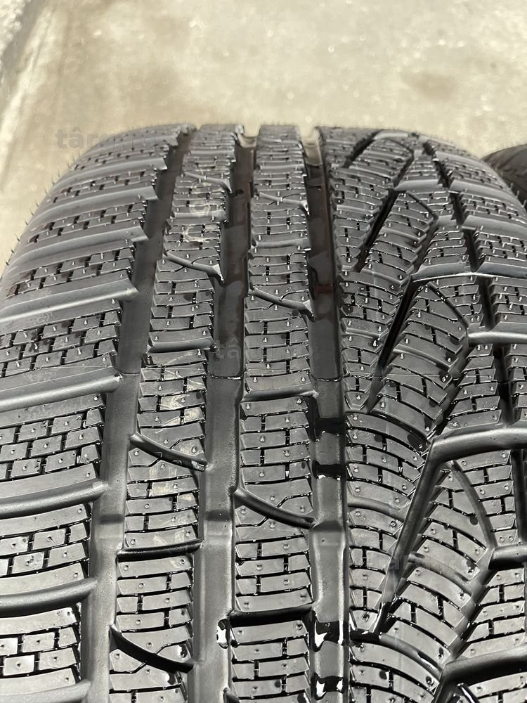 4 anvelope Noi de iarna 265/45/18 Pirelli 4