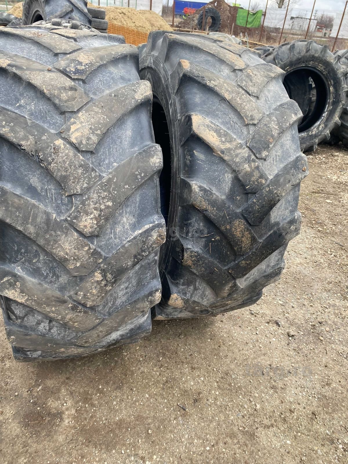 Anvelope 405.70 R24 mitas