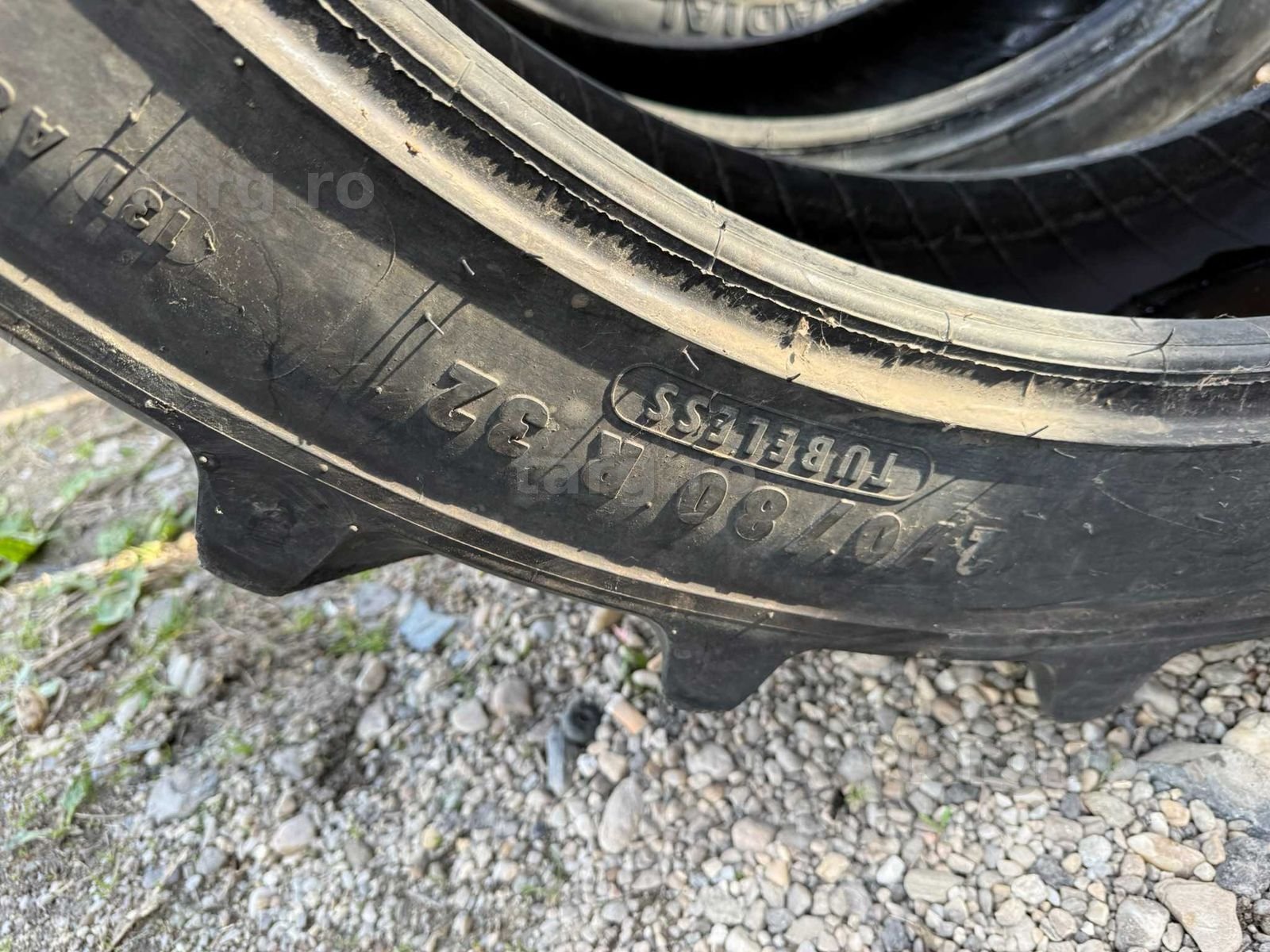 Anvelope 270.80 R32 2