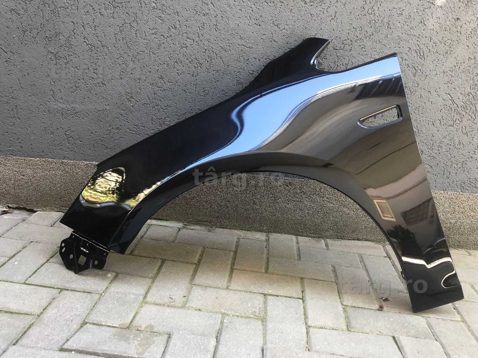 Aripa Fata Stanga Opel Astra J 2009-2015 Vopsita Negru