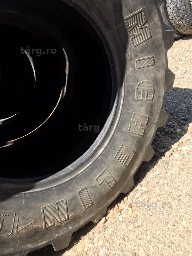 540/65r24 Michelin 4