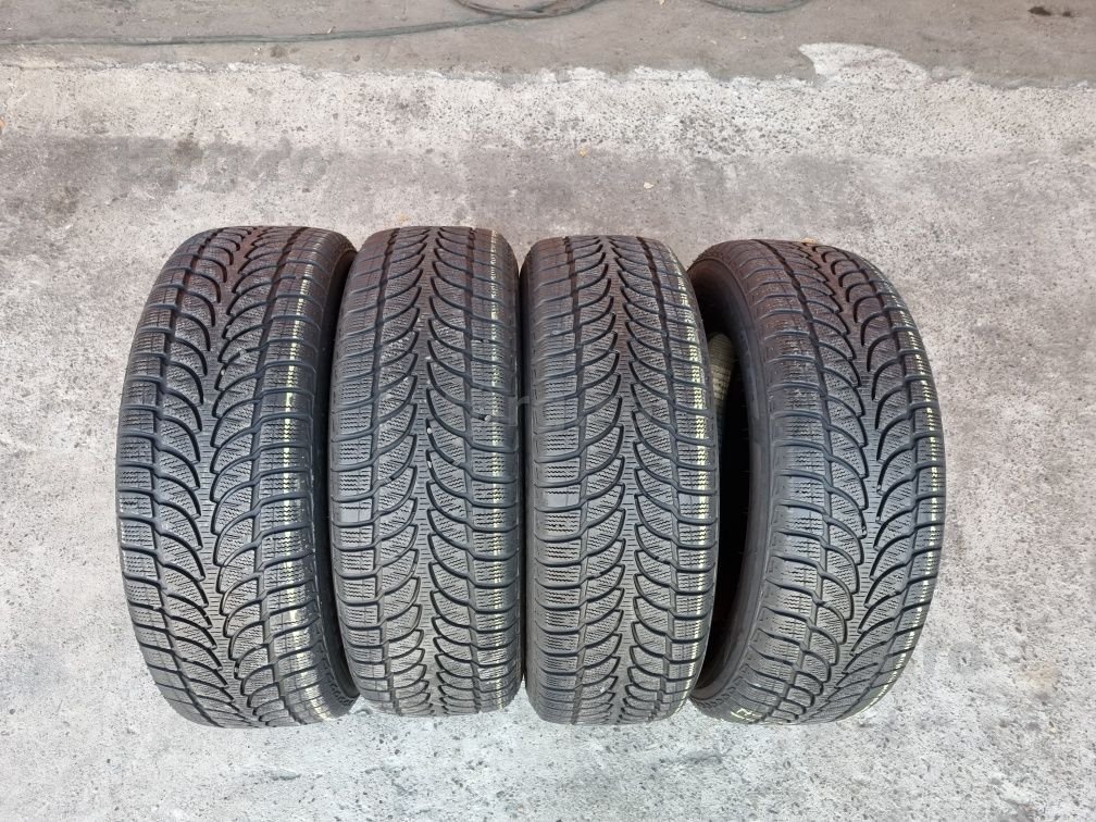 4 anvelope iarna BRIDGESTONE 225/65/17 PRET PER BUCATA