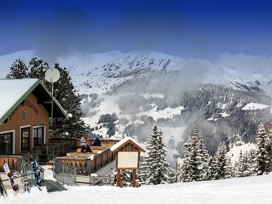 Pensiune la munte, camere pentru weekend Nou 3