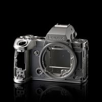 Panasonic Lumix S1R II (DC-S1RM2E) Mirrorless Full Frame 44MP 8K Body