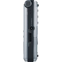 ROLAND R-05 Portable 24-bit Digital Audio Recorder 