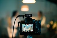 Sennheiser Profile Wireless 2-channel all-in-one clip-on & Handheld Microphone System
