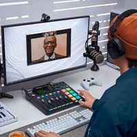 Rode RodeCaster Pro II Integrated Audio Production Studio