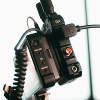 DigitalFoto DF-NPF3 D-Tap to Dual-Sided Sony L-Series/NP-F Dummy Battery