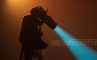 Nanlux Evoke 900C Full Color RGBLAC LED Spot Light ST-KIT