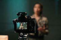 Sennheiser Profile Wireless 2-channel all-in-one clip-on & Handheld Microphone System