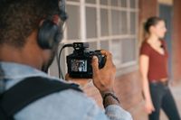 Sennheiser Profile Wireless 2-channel all-in-one clip-on & Handheld Microphone System