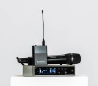 Sennheiser EW-D ASA (Q-R-S) Active Antenna Splitter for Evolution Wireless Digital systems (470 - 694 MHz)
