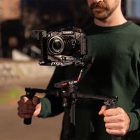 Panasonic Lumix DC-GH7 ( GH7 )Mirrorless Camera Body